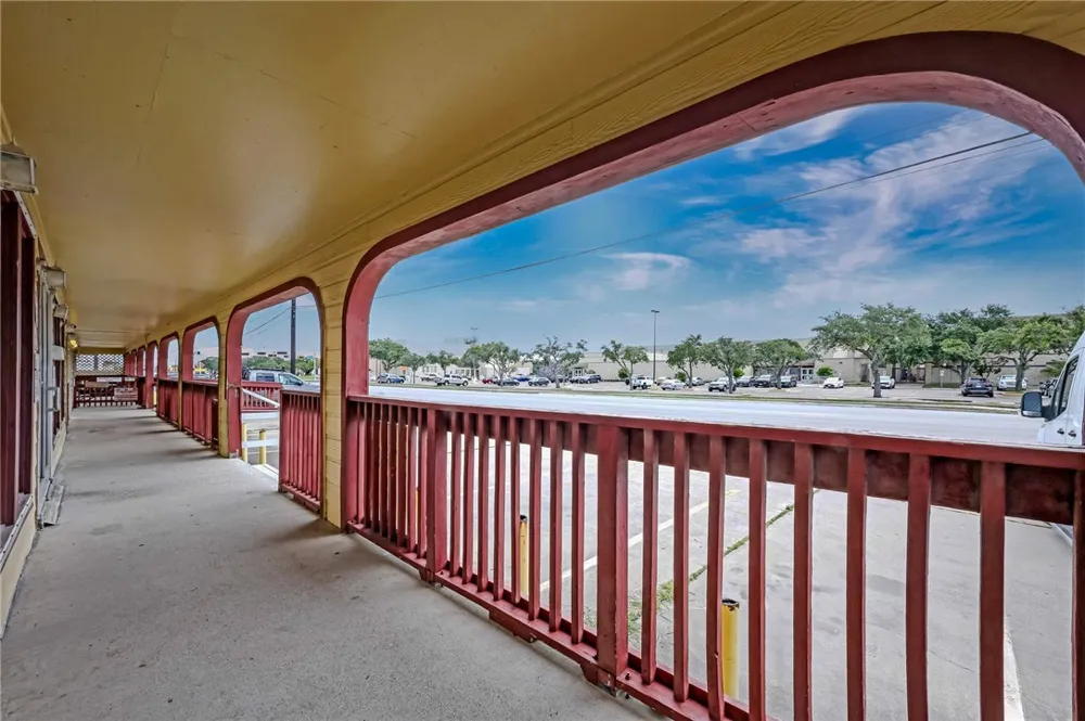 2621 Ayers Street Corpus Christi, TX 78404