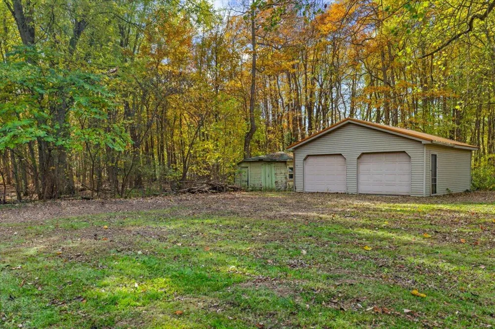 12980 Crestview Drive Sawyer, MI 49125