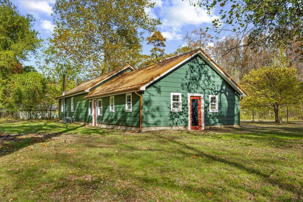12980 Crestview Drive Sawyer, MI 49125