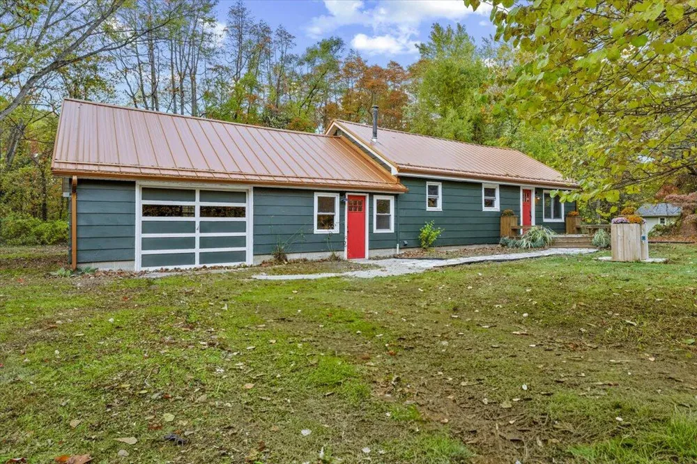 12980 Crestview Drive Sawyer, MI 49125