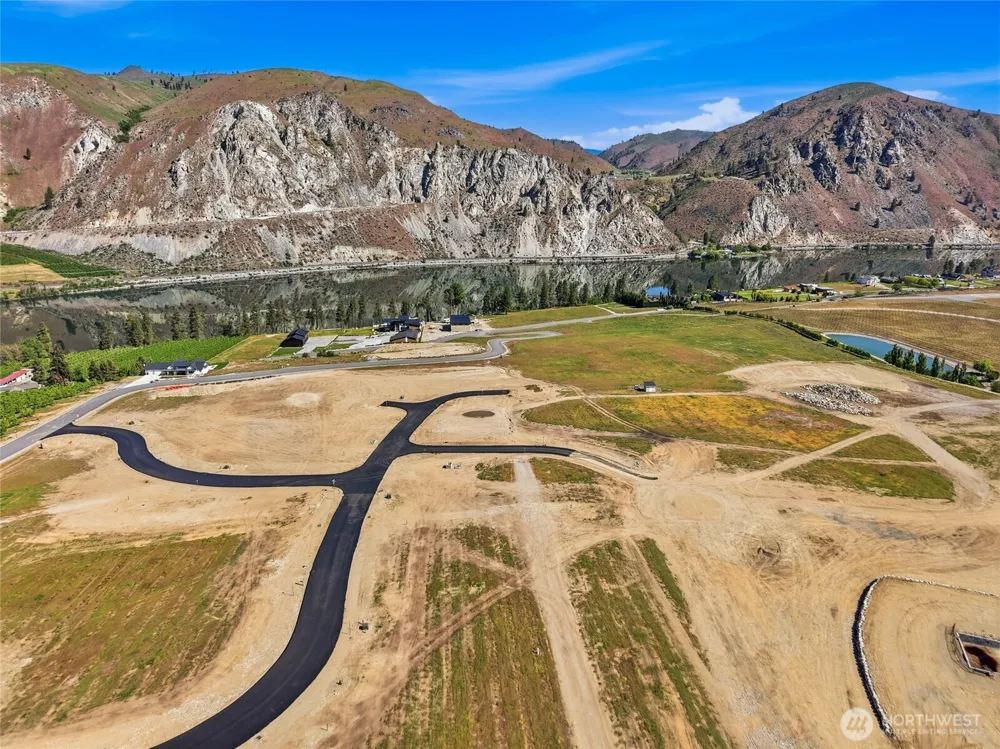 58 Stratastone Place Orondo, WA 98843