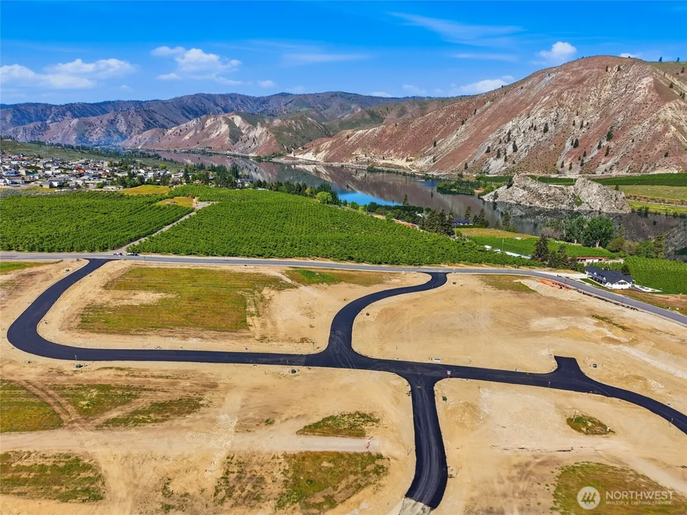 74 Stratastone Place Orondo, WA 98843
