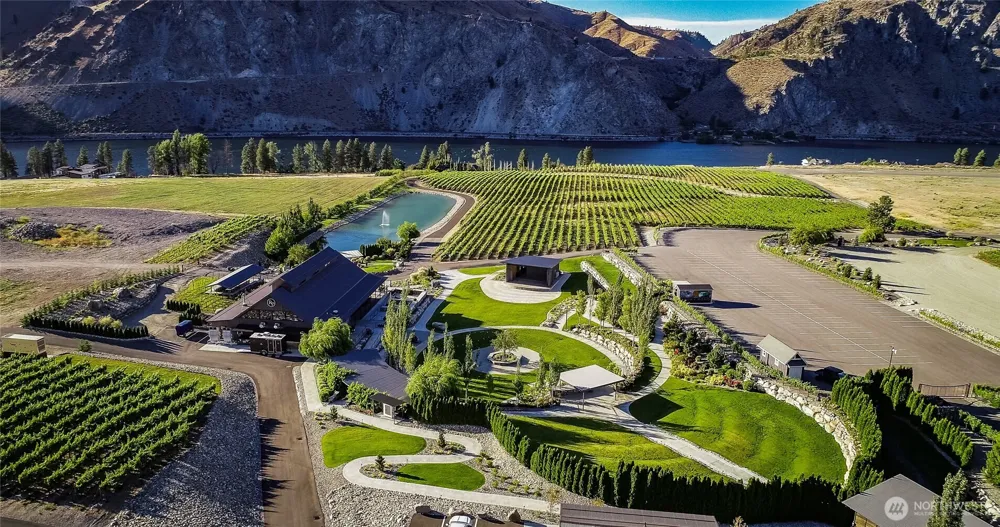 74 Stratastone Place Orondo, WA 98843