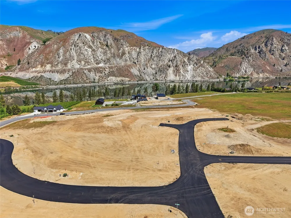 89 Stratastone Place Orondo, WA 98843