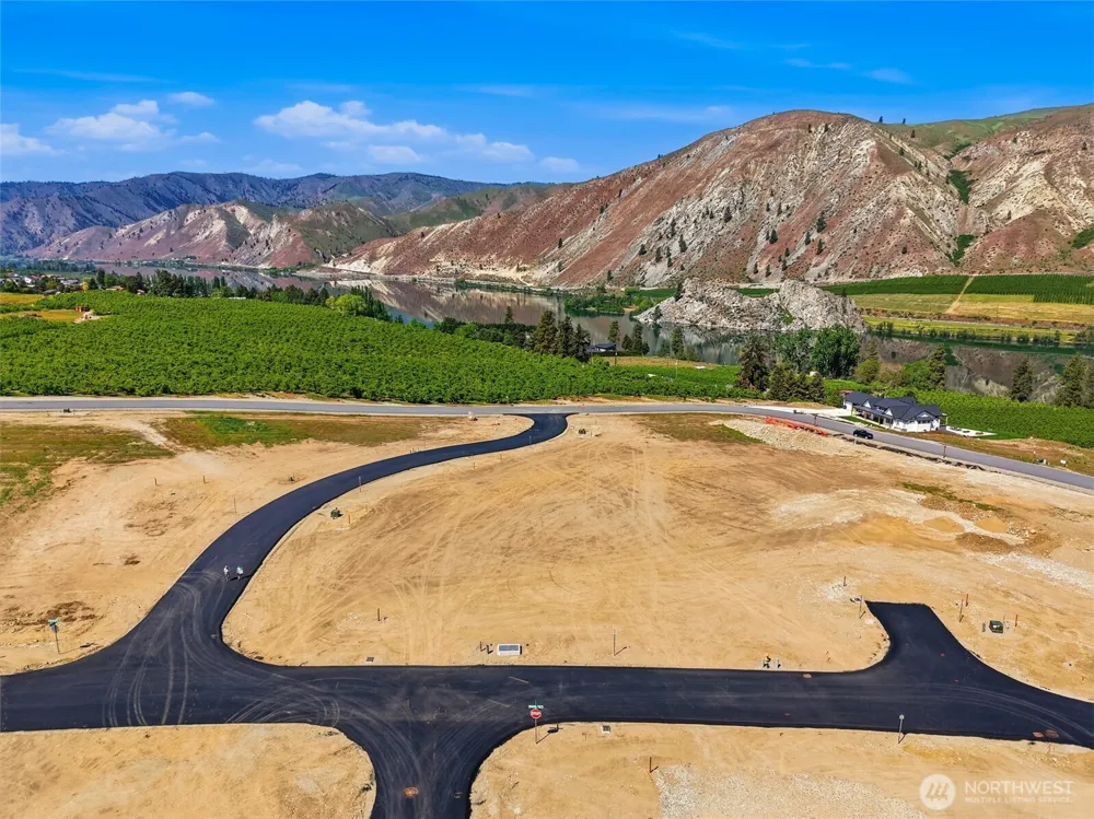 89 Stratastone Place Orondo, WA 98843