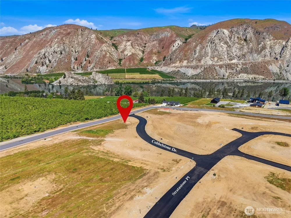36 Cobblestone Drive Orondo, WA 98843