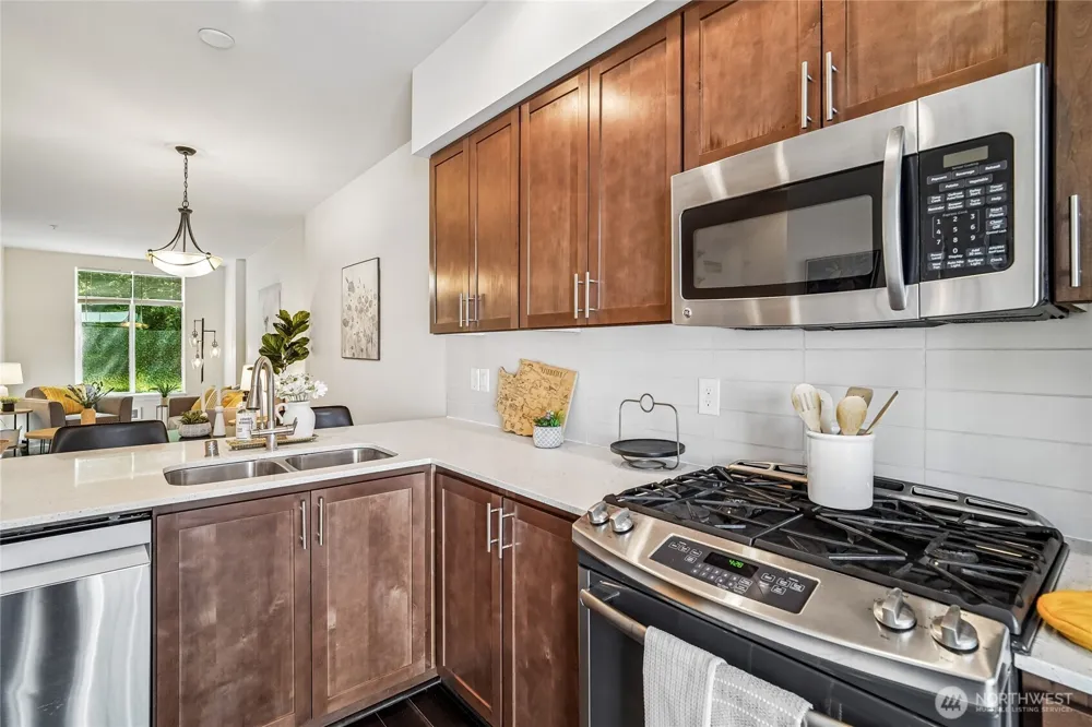 2107 NW Moraine Place Issaquah, WA 98027