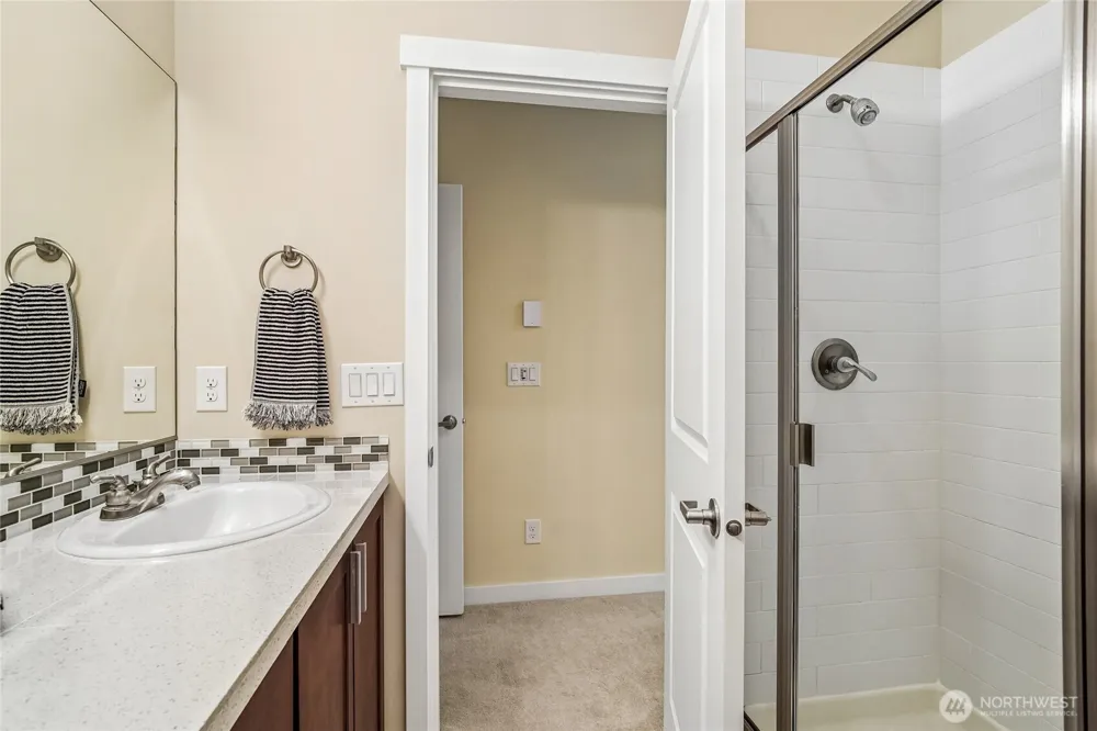 2107 NW Moraine Place Issaquah, WA 98027