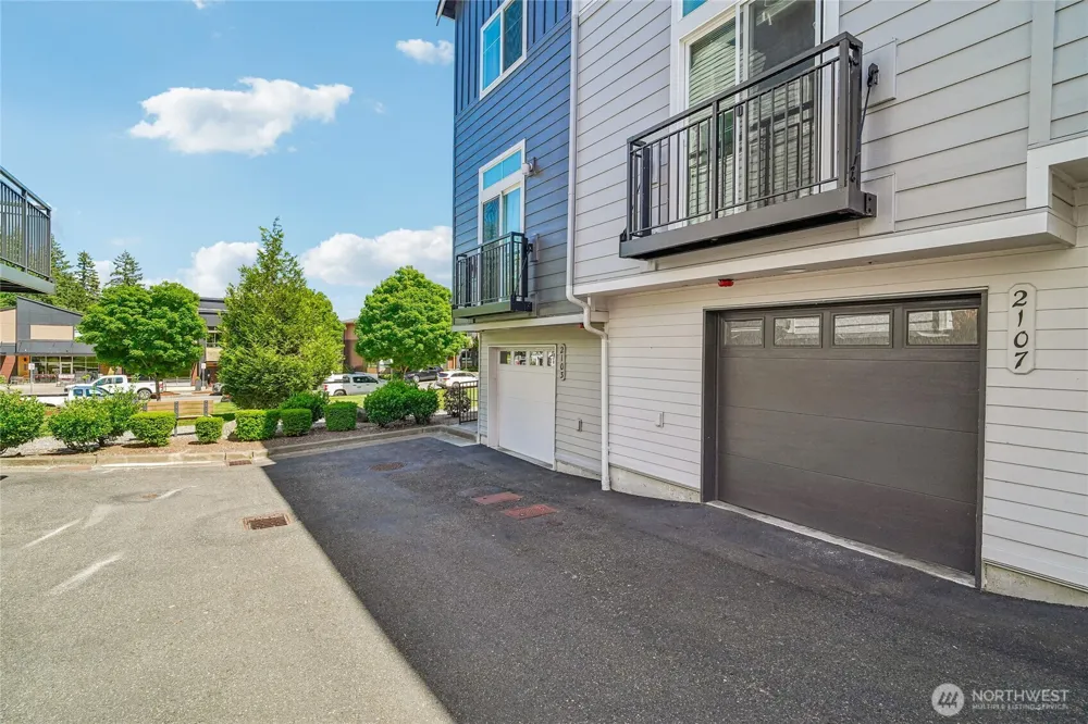 2107 NW Moraine Place Issaquah, WA 98027