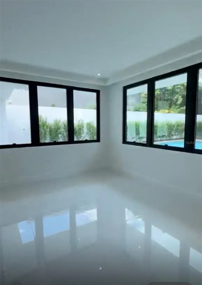 D1 SUN VALLEY Guaynabo, PR 00966