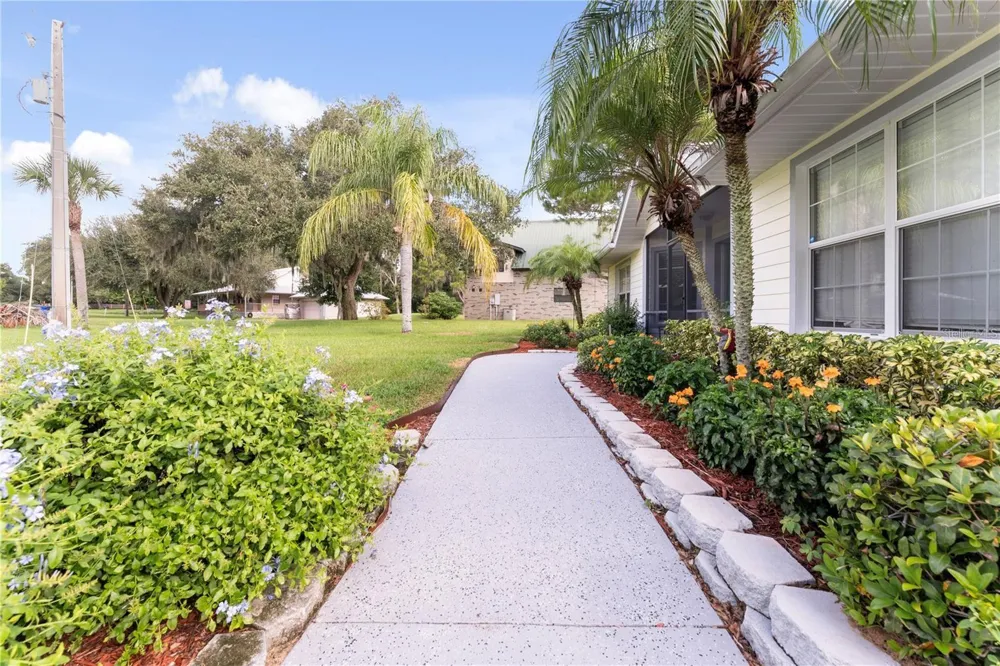 2608 PINE NEEDLE DRIVE Sebring, FL 33875