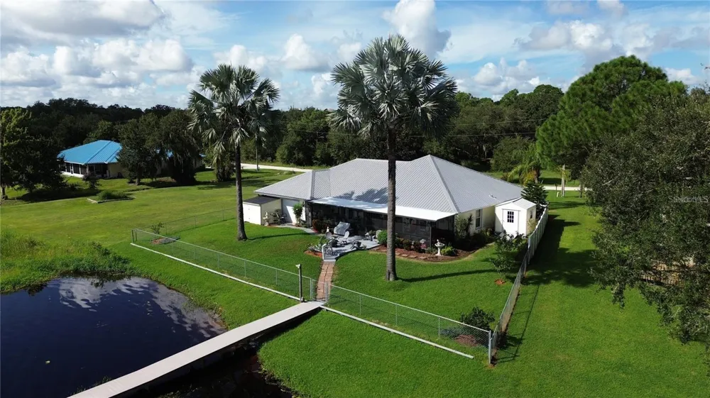 2608 PINE NEEDLE DRIVE Sebring, FL 33875