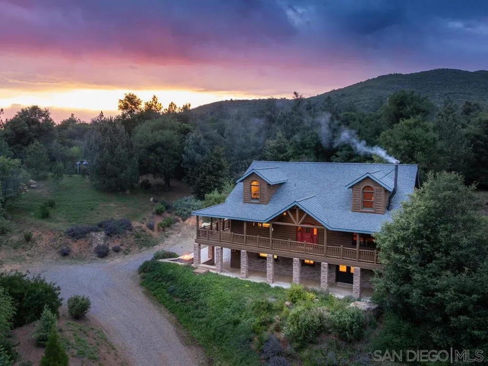 1068 W Incense Cedar Road Julian, CA 92036