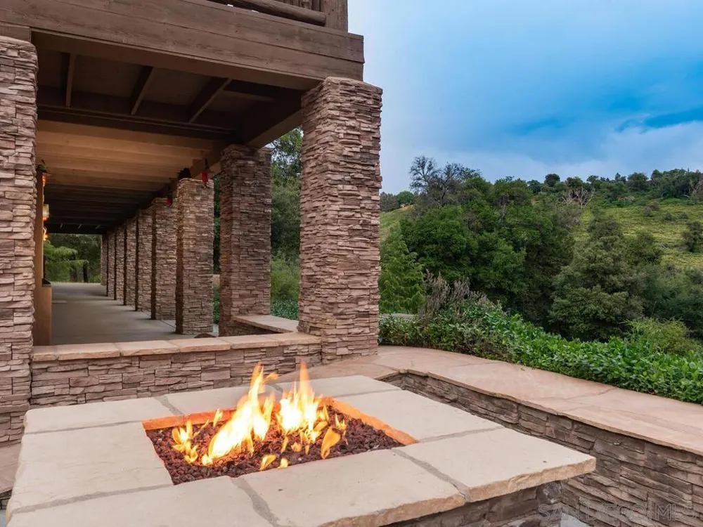 1068 W Incense Cedar Road Julian, CA 92036