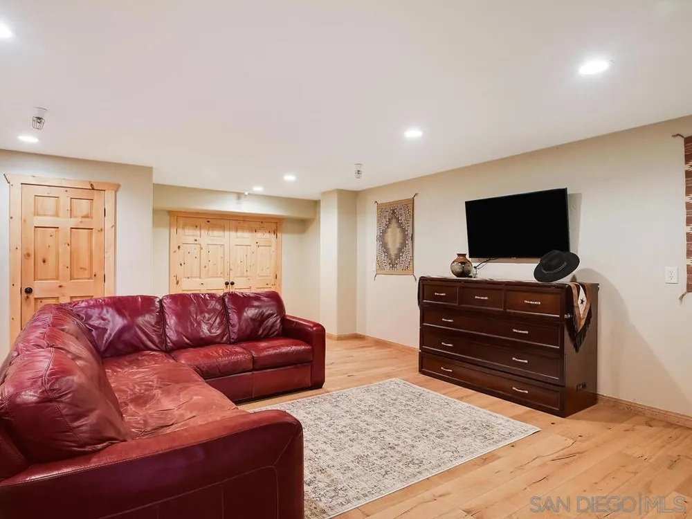 1068 W Incense Cedar Road Julian, CA 92036