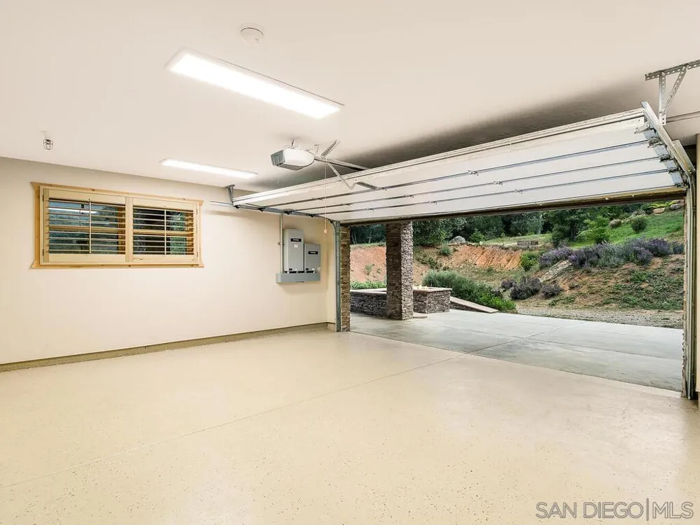 1068 W Incense Cedar Road Julian, CA 92036