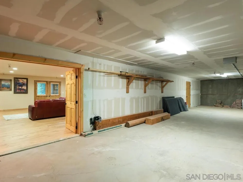 1068 W Incense Cedar Road Julian, CA 92036