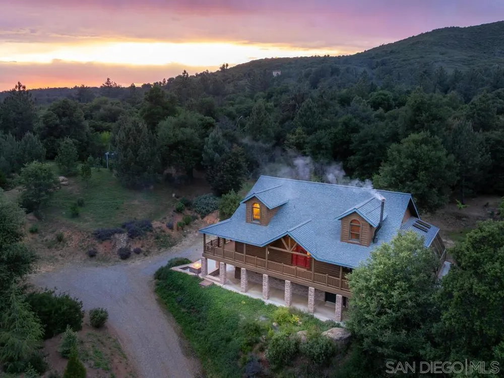 1068 W Incense Cedar Road Julian, CA 92036