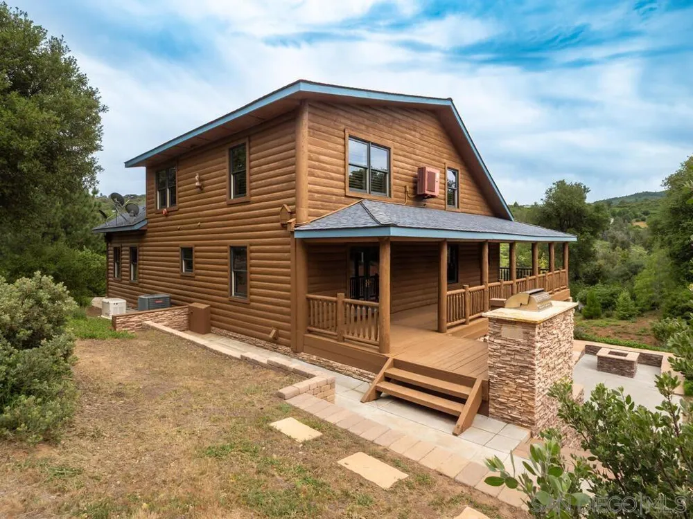1068 W Incense Cedar Road Julian, CA 92036
