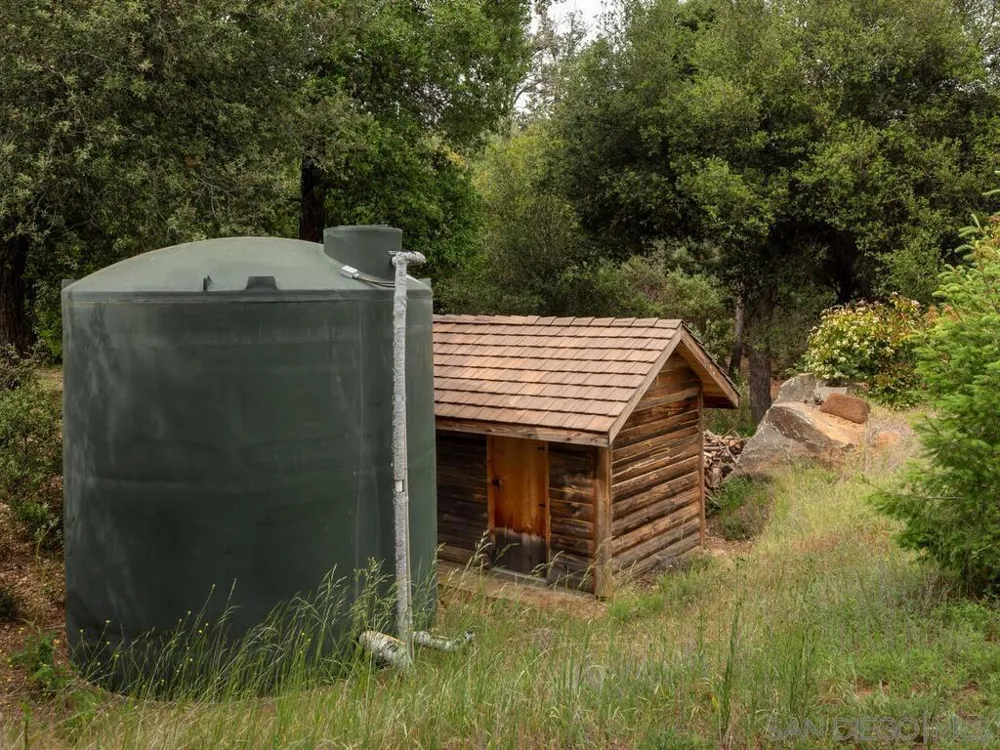 1068 W Incense Cedar Road Julian, CA 92036