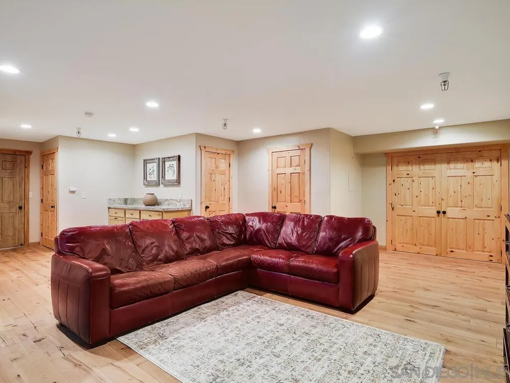 1068 W Incense Cedar Road Julian, CA 92036