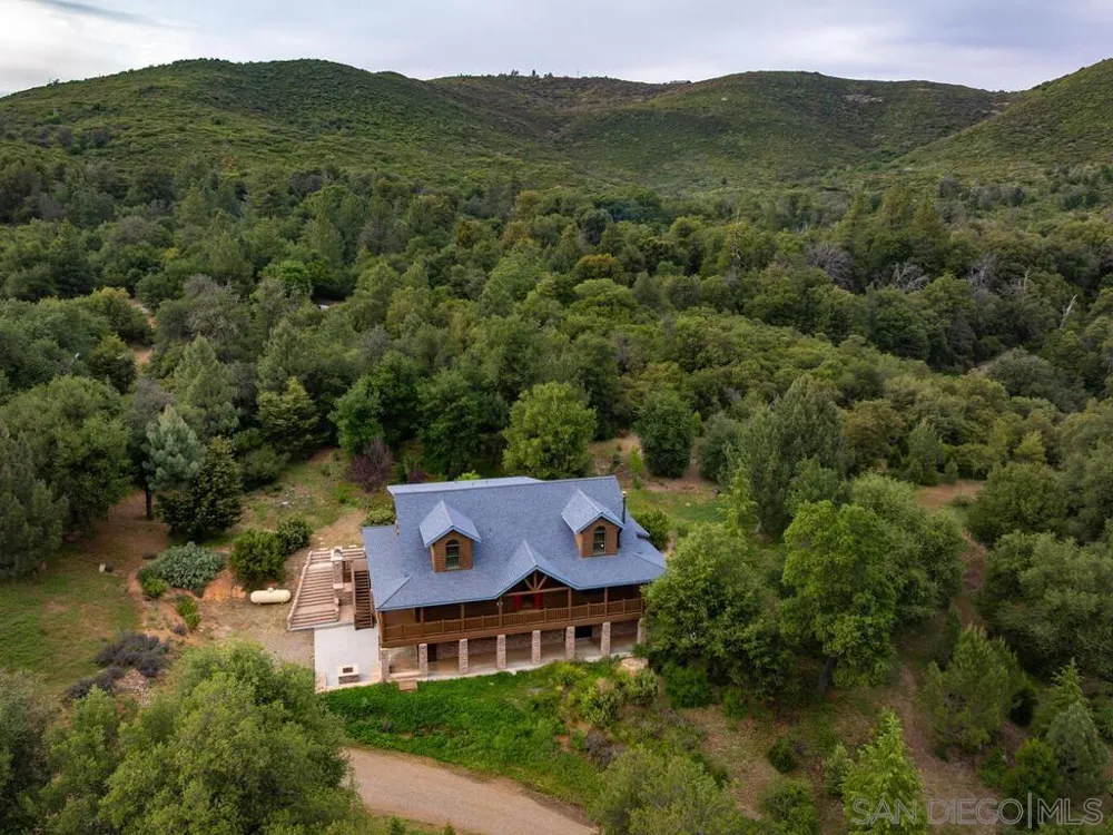 1068 W Incense Cedar Road Julian, CA 92036