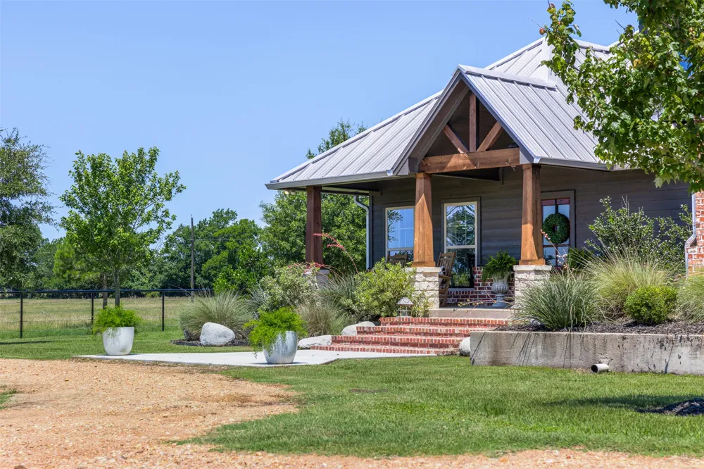 1801 County Road 216 Caldwell, TX 77836
