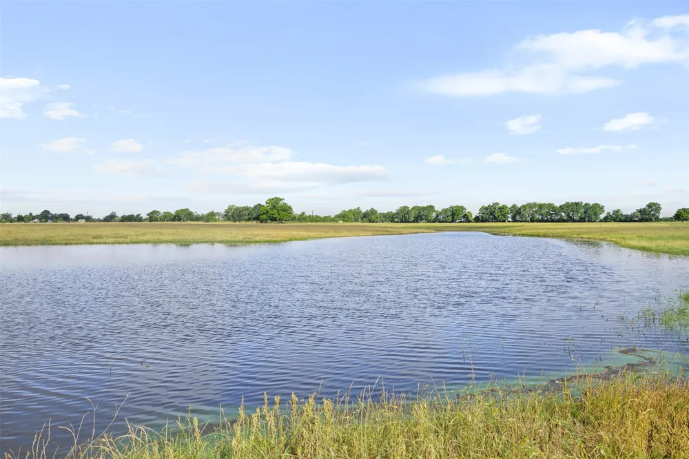 1801 County Road 216 Caldwell, TX 77836