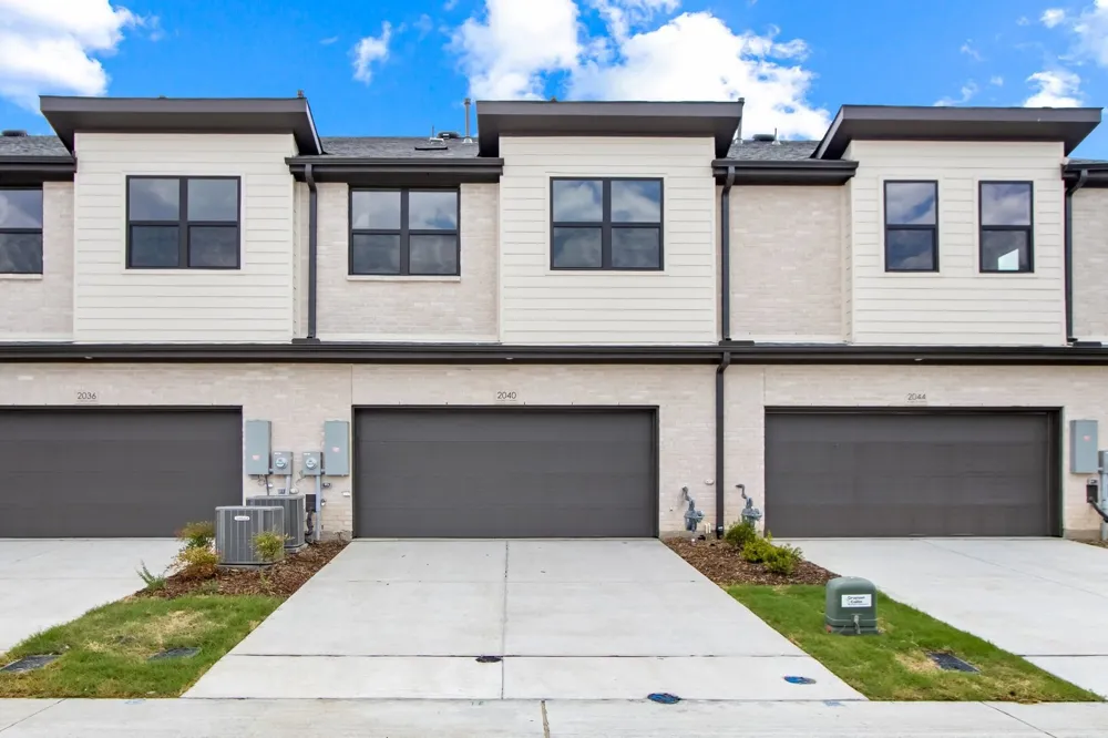 2040 Aldrich Mews Celina, TX 75009