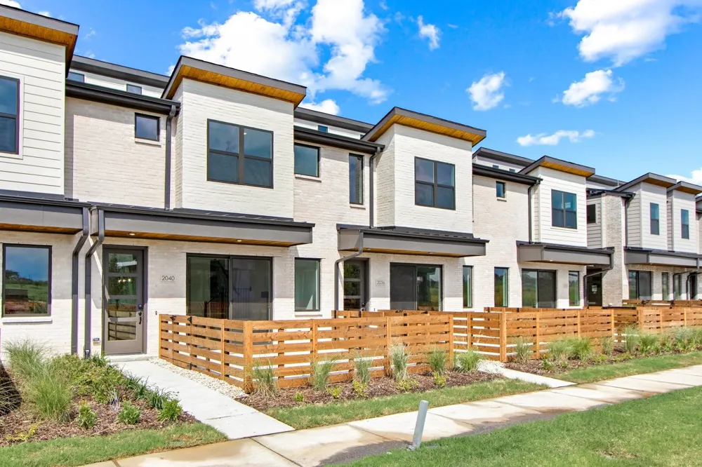 2040 Aldrich Mews Celina, TX 75009