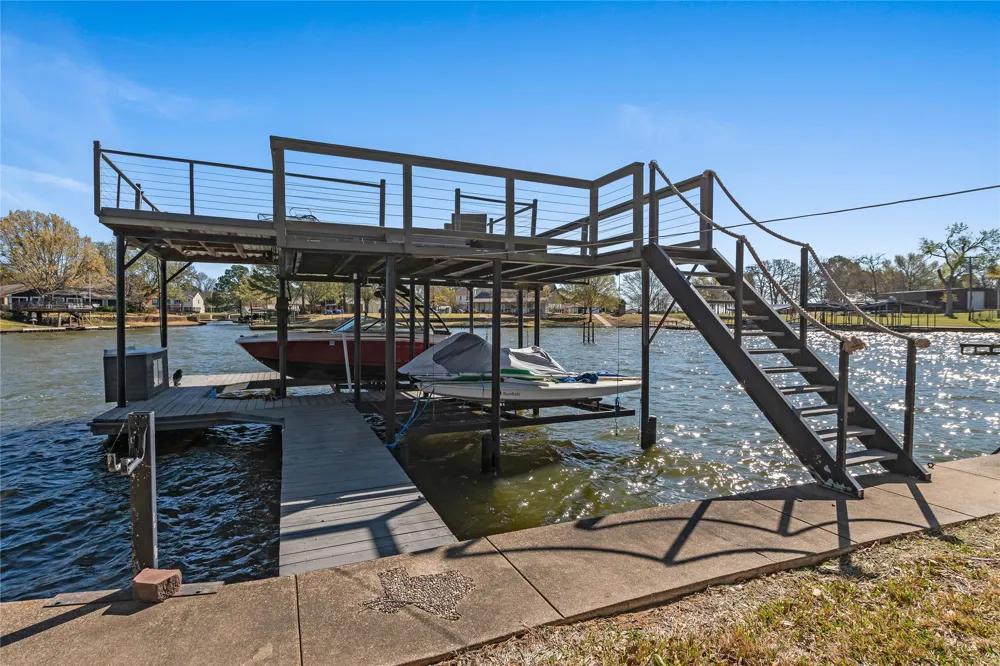 104 Sunset Cove Trinidad, TX 75163