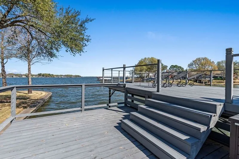 104 Sunset Cove Trinidad, TX 75163