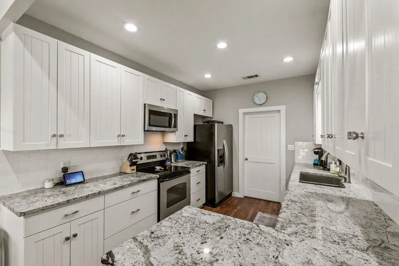 104 Sunset Cove Trinidad, TX 75163