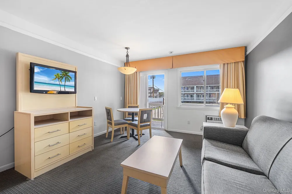 131 S Emerson Avenue #235 Montauk, NY 11954