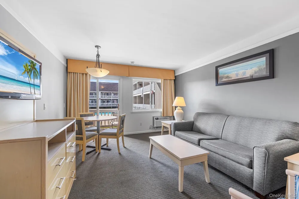 131 S Emerson Avenue #235 Montauk, NY 11954