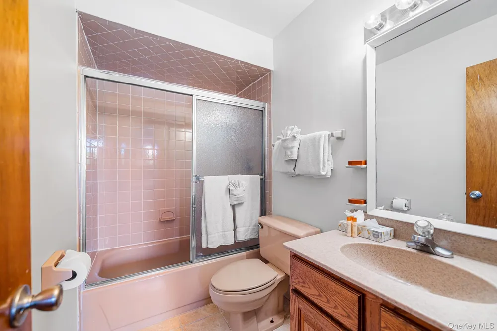 131 S Emerson Avenue #235 Montauk, NY 11954