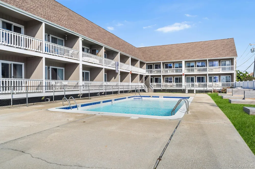 131 S Emerson Avenue #235 Montauk, NY 11954