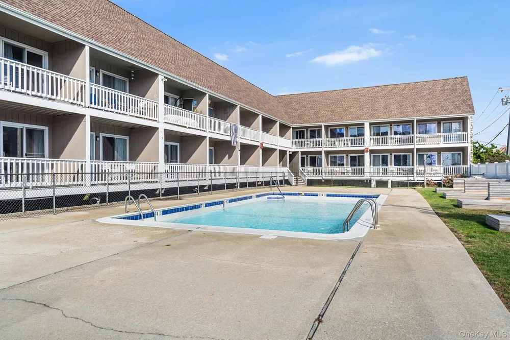 131 S Emerson Avenue #235 Montauk, NY 11954