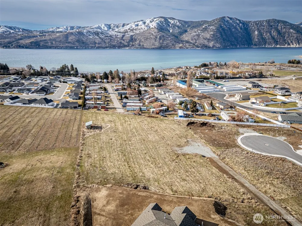127 Hurley Lane Manson, WA 98831