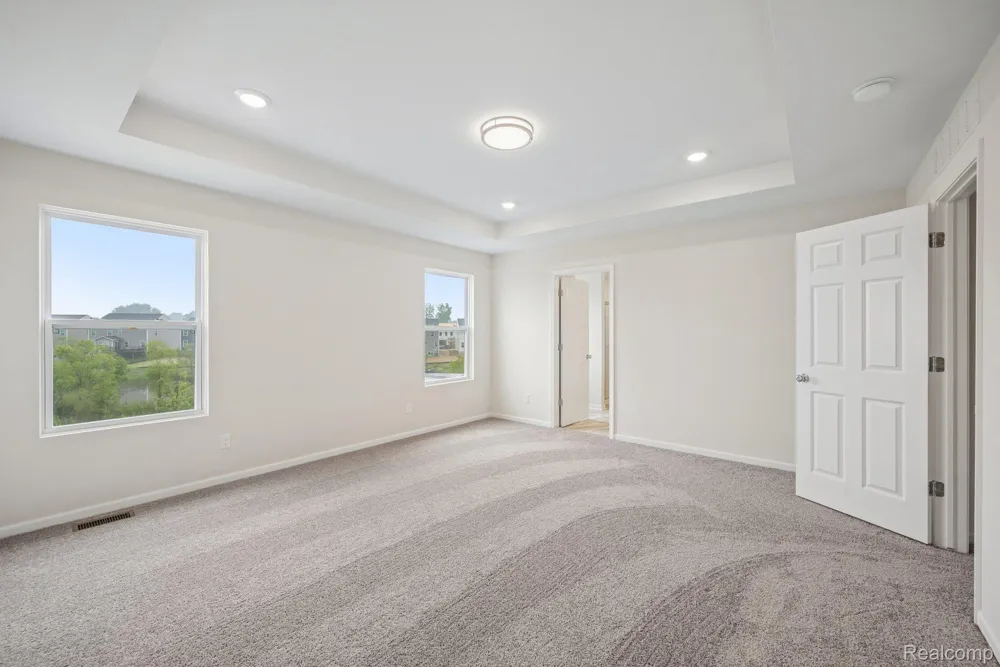408 Hidden River W Holly Township, MI 48442