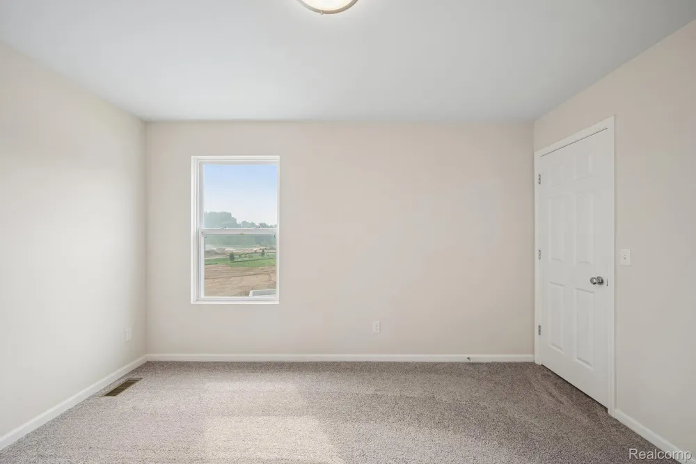 408 Hidden River W Holly Township, MI 48442