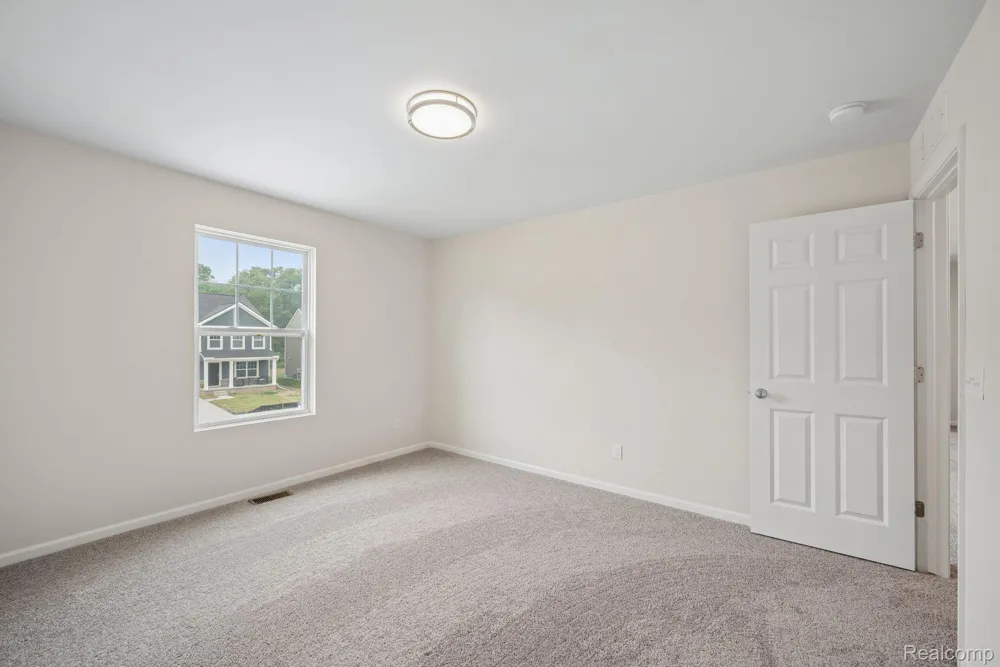 408 Hidden River W Holly Township, MI 48442