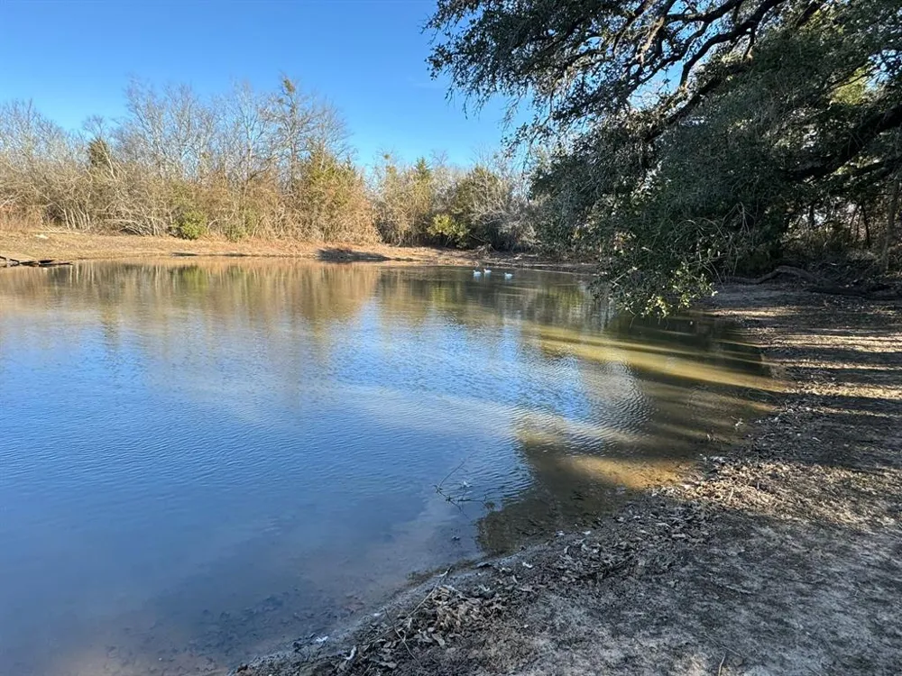 8405 Taylorsville Road Dale, TX 78616