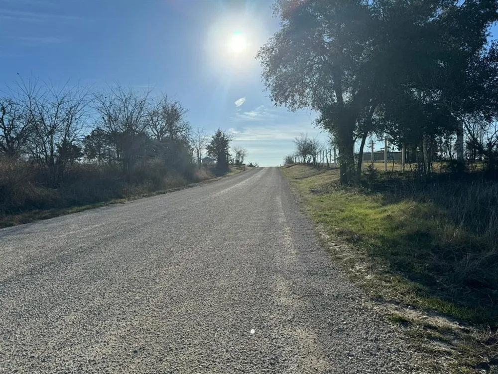 8405 Taylorsville Road Dale, TX 78616