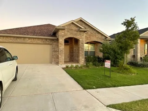 9528 Belle Prairie Trail