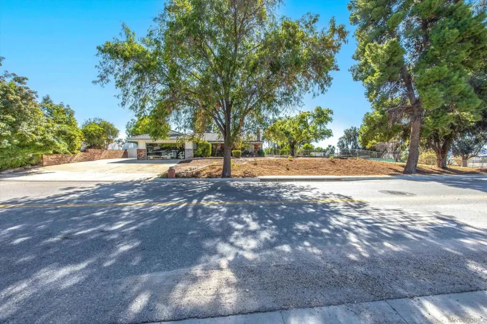 33155 Avenue D Yucaipa, CA 92399