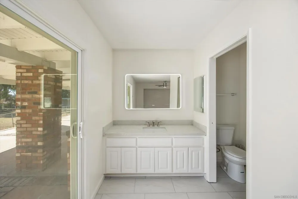 33155 Avenue D Yucaipa, CA 92399