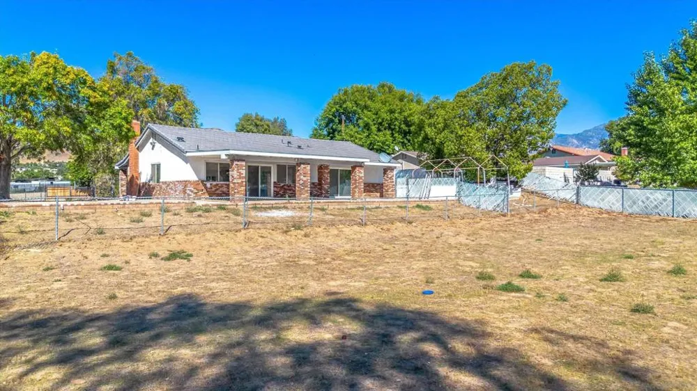 33155 Avenue D Yucaipa, CA 92399