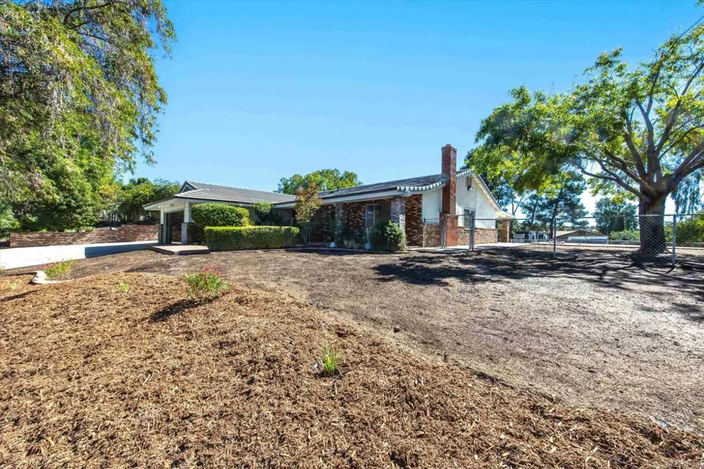 33155 Avenue D Yucaipa, CA 92399