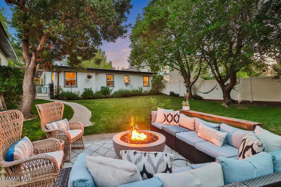 279 Lake Sherwood Drive Lake Sherwood, CA 91361